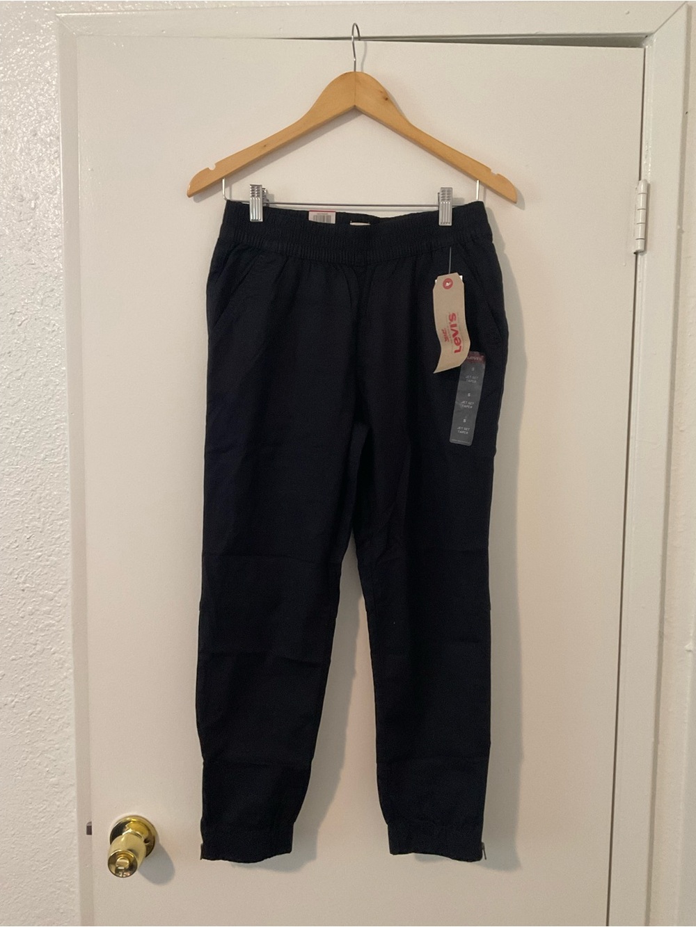 Levi's Jogger Pants